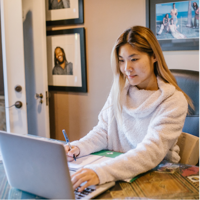 Image of Whether you’re trying to pay off your student loans faster or want to save more money, starting a side gig can help you accomplish your goals. 