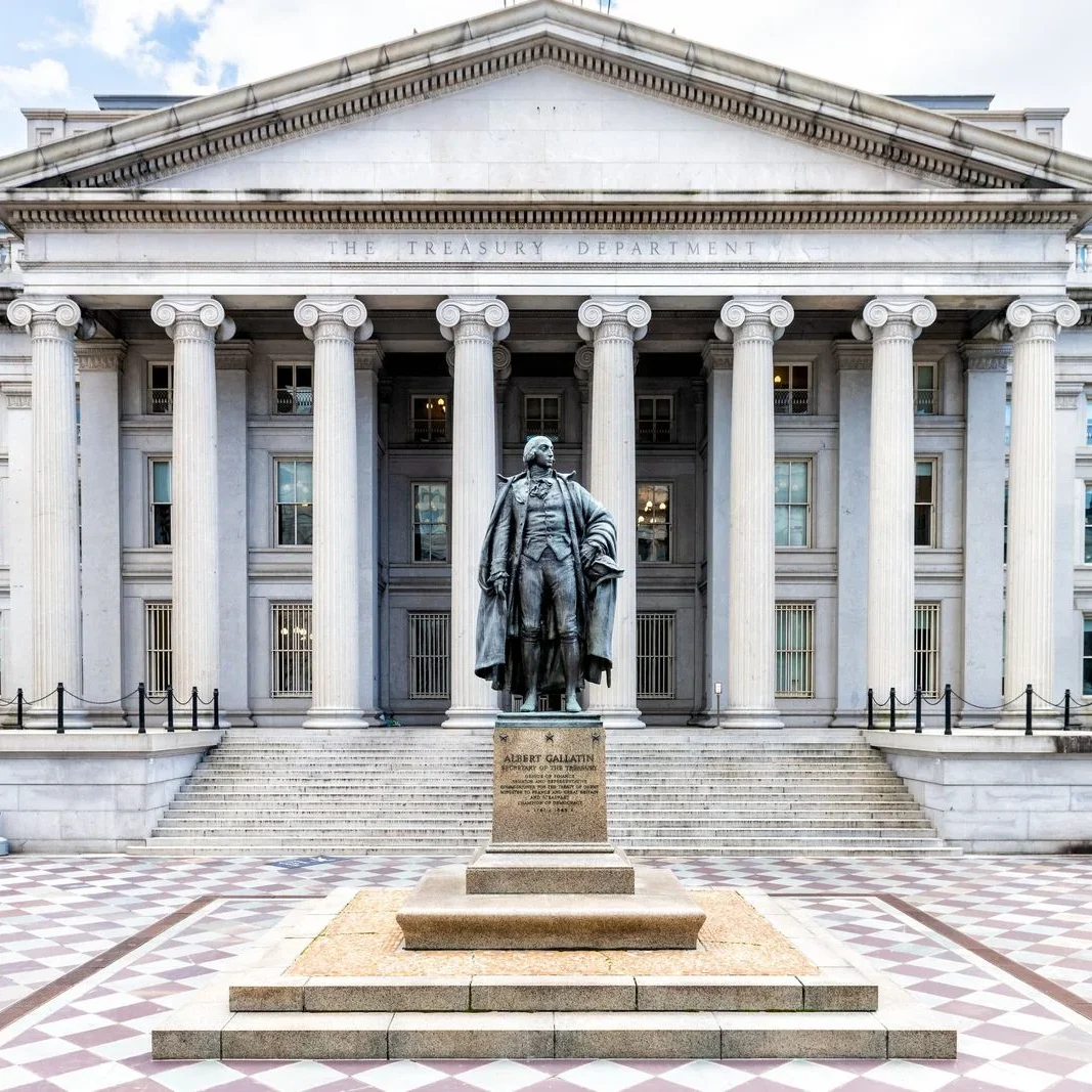 Image of Learn whether a short-term or long-term U.S. Treasury bond makes sense for your financial goals.